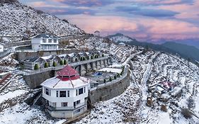 Echor - The Koti Village Resort Kufri